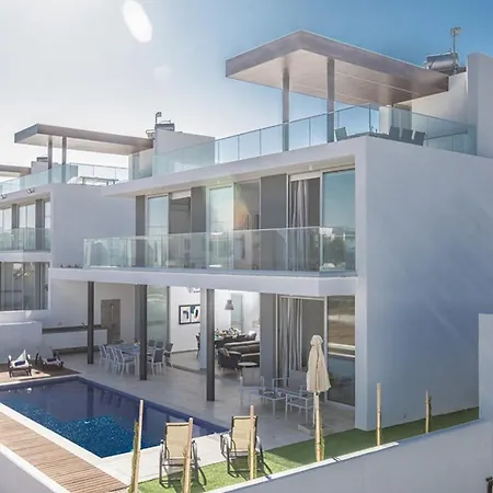 Rent Your Dream Holiday And Look Forward To Relaxing Beside Your Private Pool 1709 Villa Protaras